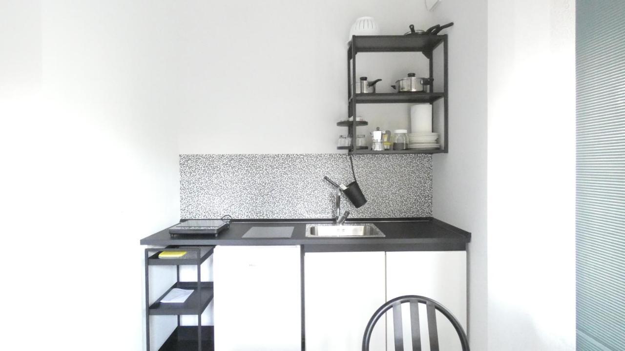 Buenretirope - Confortevoli Appartamentini Con Giardino Pescara Bagian luar foto