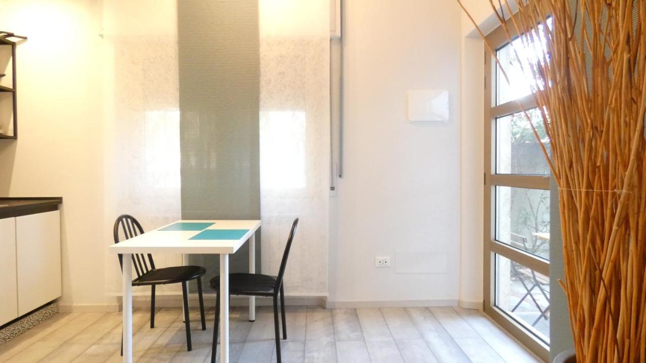 Buenretirope - Confortevoli Appartamentini Con Giardino Pescara Bagian luar foto